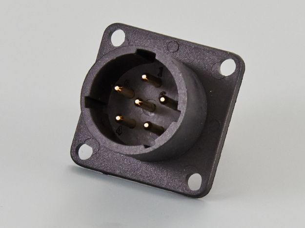 Picture of BB-2590 Plug - Panel Mount