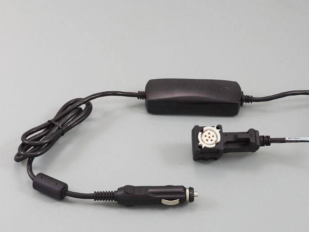 Picture of 15V CIG adapter with BA-5590 Female Plug