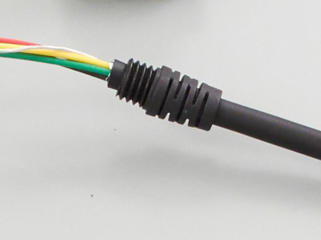 Picture of AWG 22 Gauge Wire, 4 Conductors., Dual Over Molded Threads