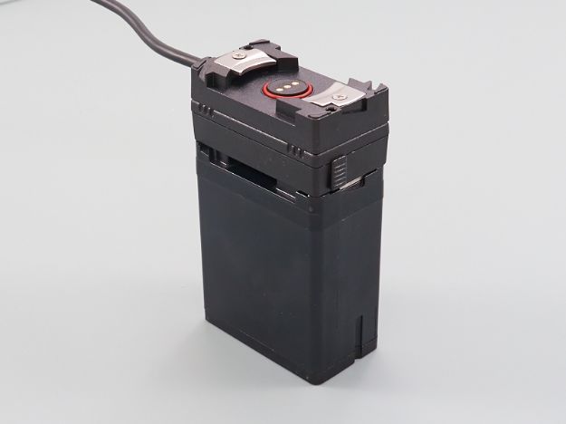 Picture of AN/PRC-161 12V Regulator with Switchover (no battery charging)