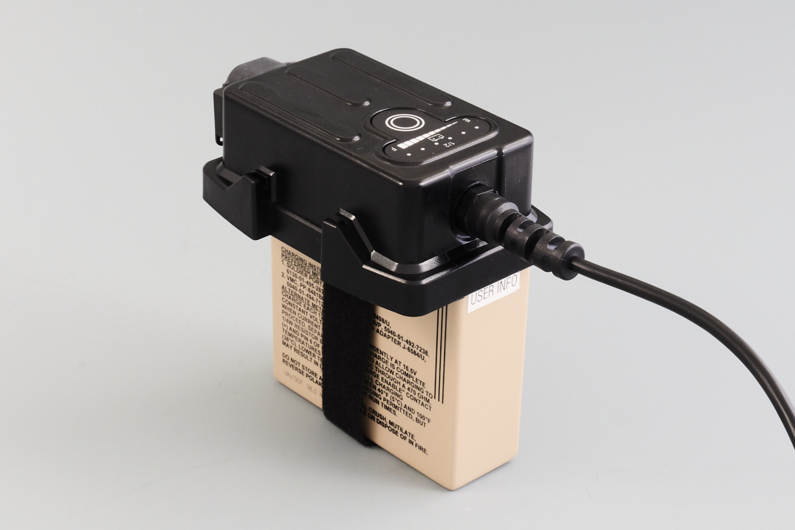 SupplyNet | BB-2557 12V Pass Thru Charger, Single input/Output