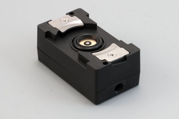 Picture of Batt  Eliminator Kit (unassembled) 8MM Threaded Wire Exit
