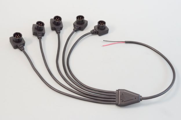 Picture of 5-Way Splitter, 12V,  (no diodes)