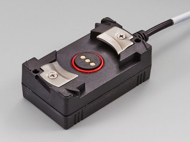 MPU5 Wave Relay Radio 3-Pin Fly Wheel Twist Lock Battery Connector Replacement - Persistent Systems