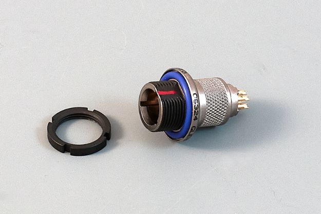 Picture of Nett Warrior 6 Pin Female Panel Mount (rear entrance)