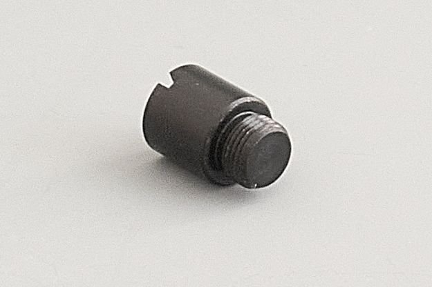 Picture of Plug to install in RF port when RF connector is not used.